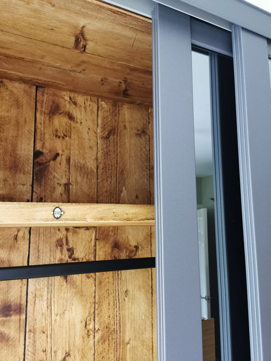 DAB Deluxe built-in wardrobes & Storage - We travel the UK Fitting Our Bespoke Wardrobes