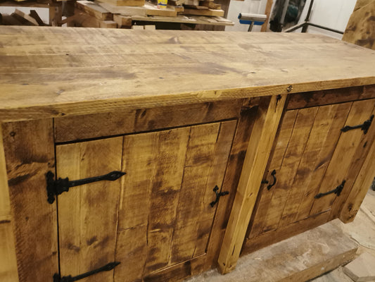 Rustic Fish Tank Stand - Bespoke Aquarium Unit For Fish Lovers