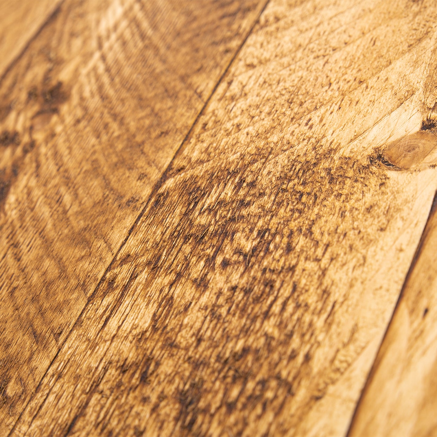 Hairpin legged wooden stool. Close up of woodwork