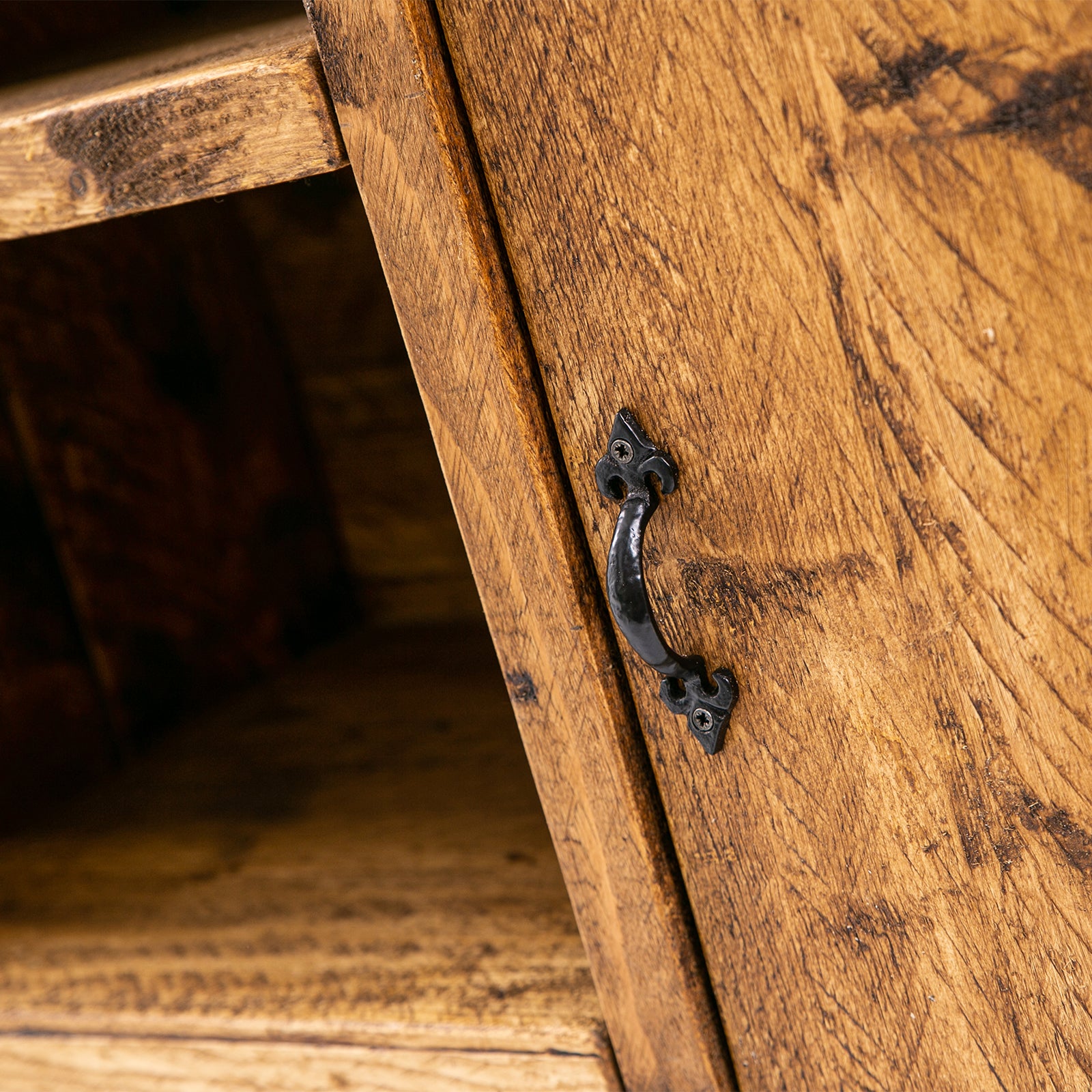 Rustic Wooden Sideboard. Close up of handle on this DAB bespoke side cupboard