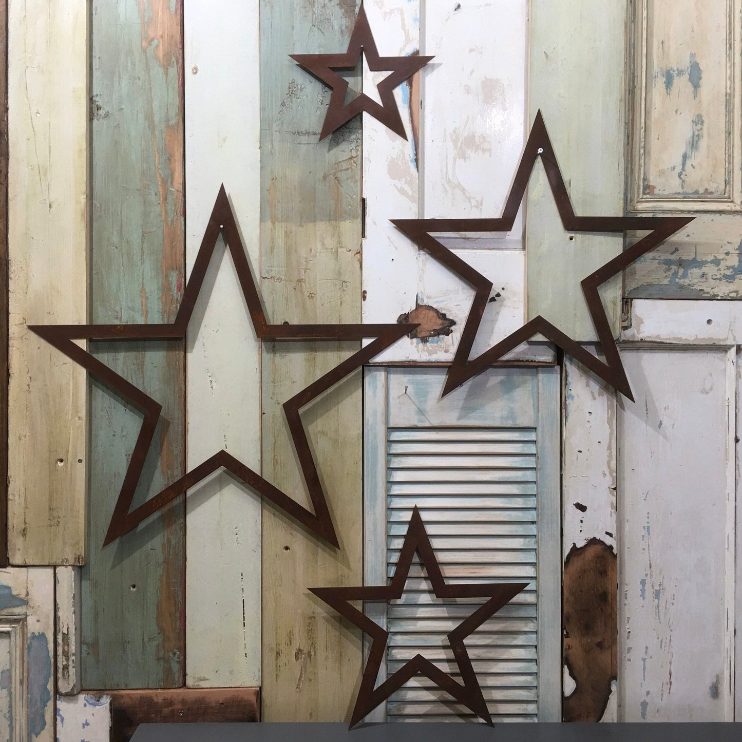 Set of 4 rusty Metal stars, Home & Garden decoration