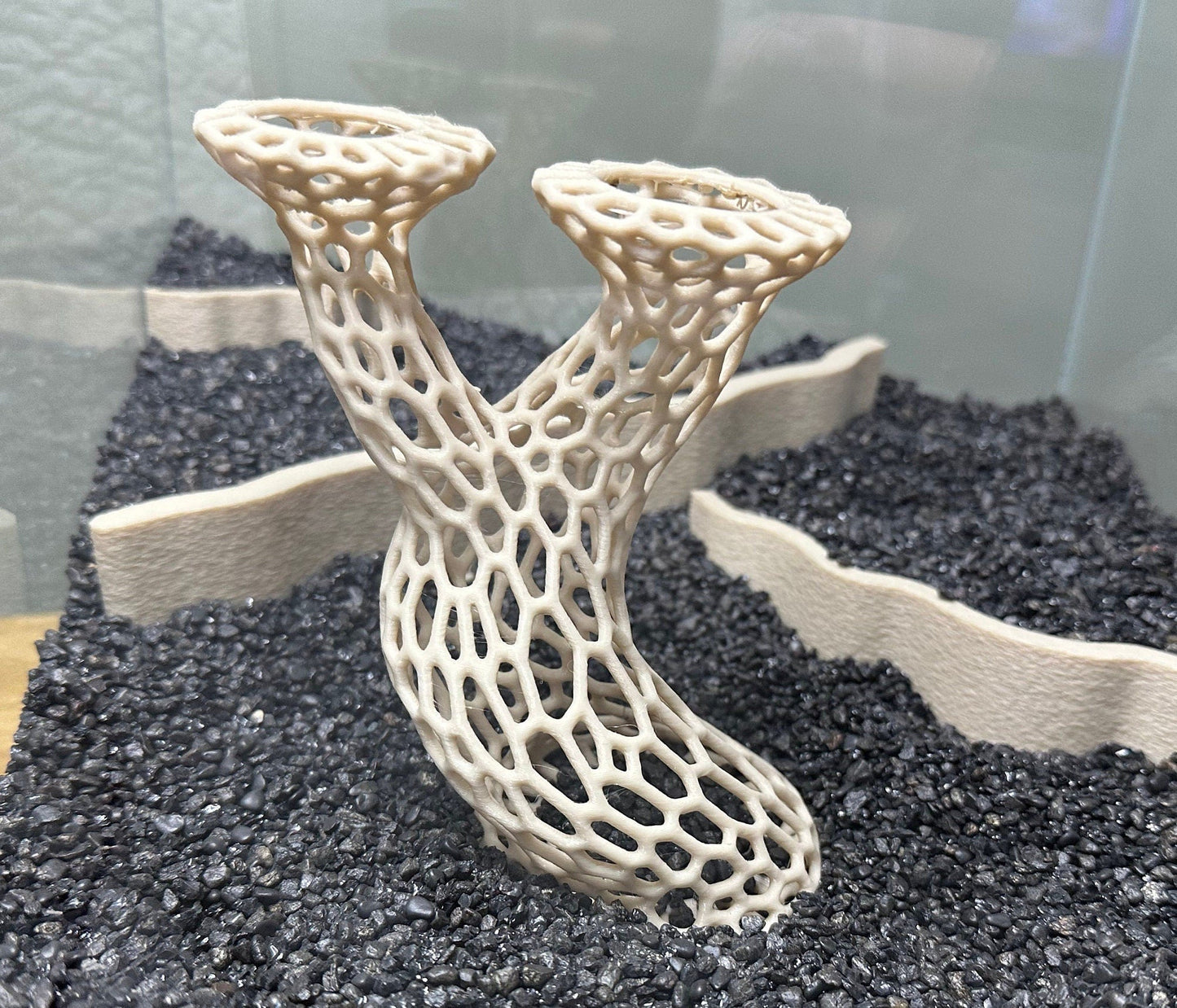 Moss and Plant Shelter for Aquariums in a Bonsai Tree Style