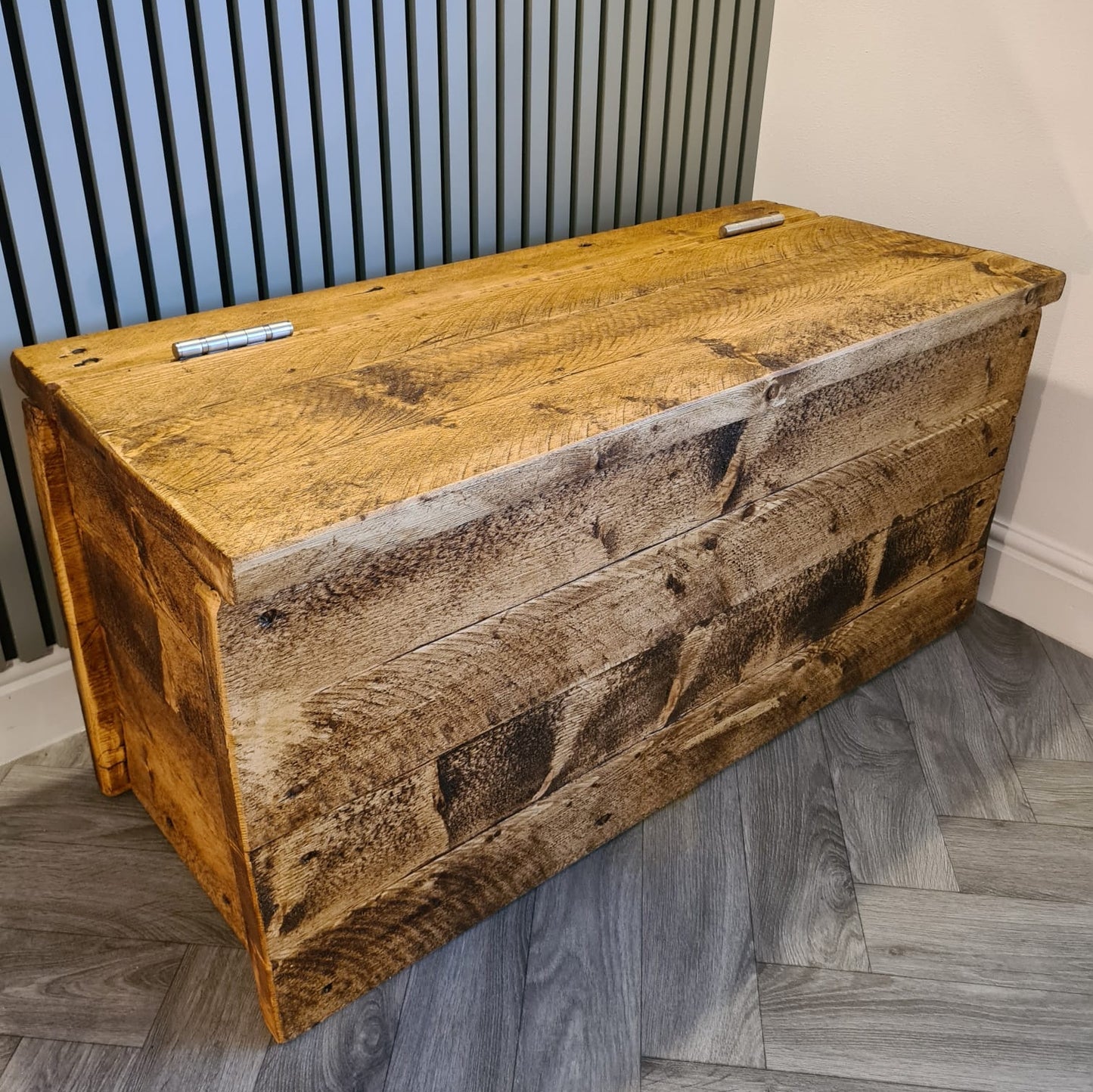 Horsham Storage bench - Solid Wooden Seat Chest